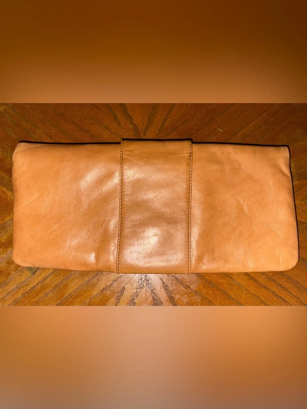 HOBO International Tan Leather Foldover Bow O-Ring Clutch Vintage